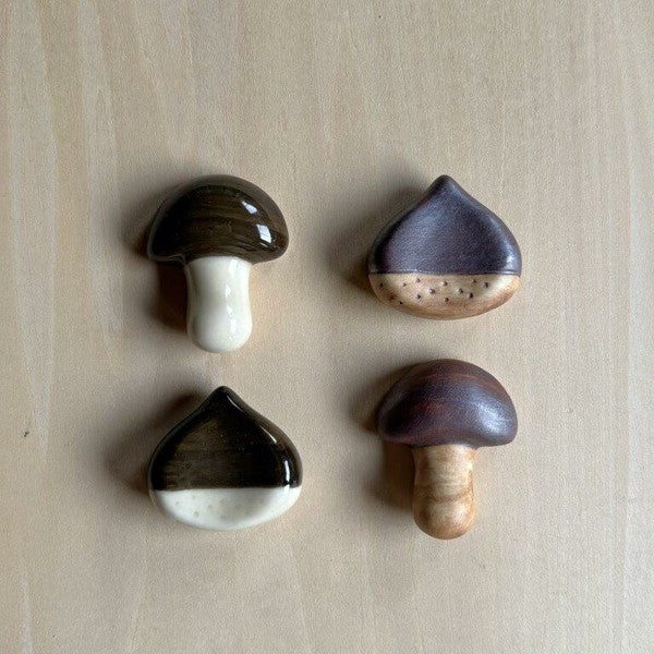 Chestnut chopstick rest detail