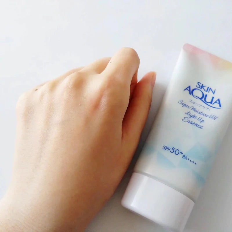 ROHTO Skin Aqua Super Moisture UV Light Up Essence 70g - Konbini