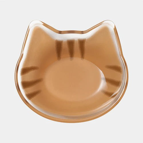 Cats in Japanese Culture: From Maneki-Neko to Kawaii Design