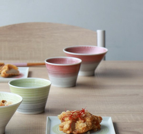 Hasami ware Mt Fuji rice bowl chatter-mark surface
