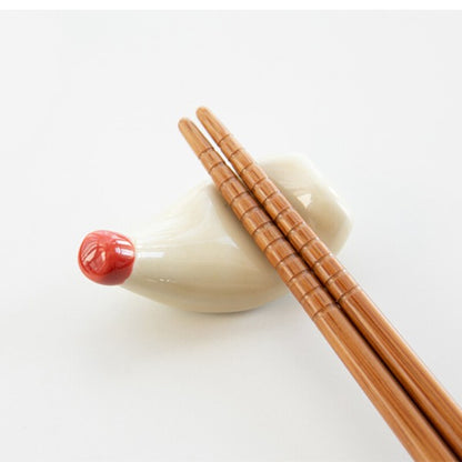 Mayonnaise and ketchup chopstick rests