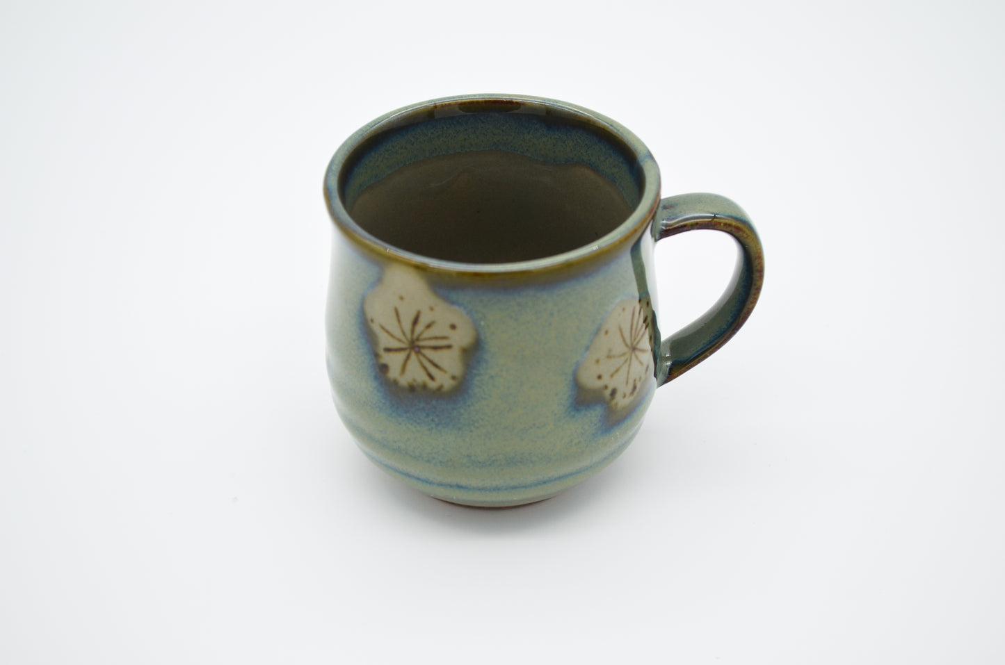 Mug in Green With Leaf & Sakura Flower Design (225ml) - Konbini