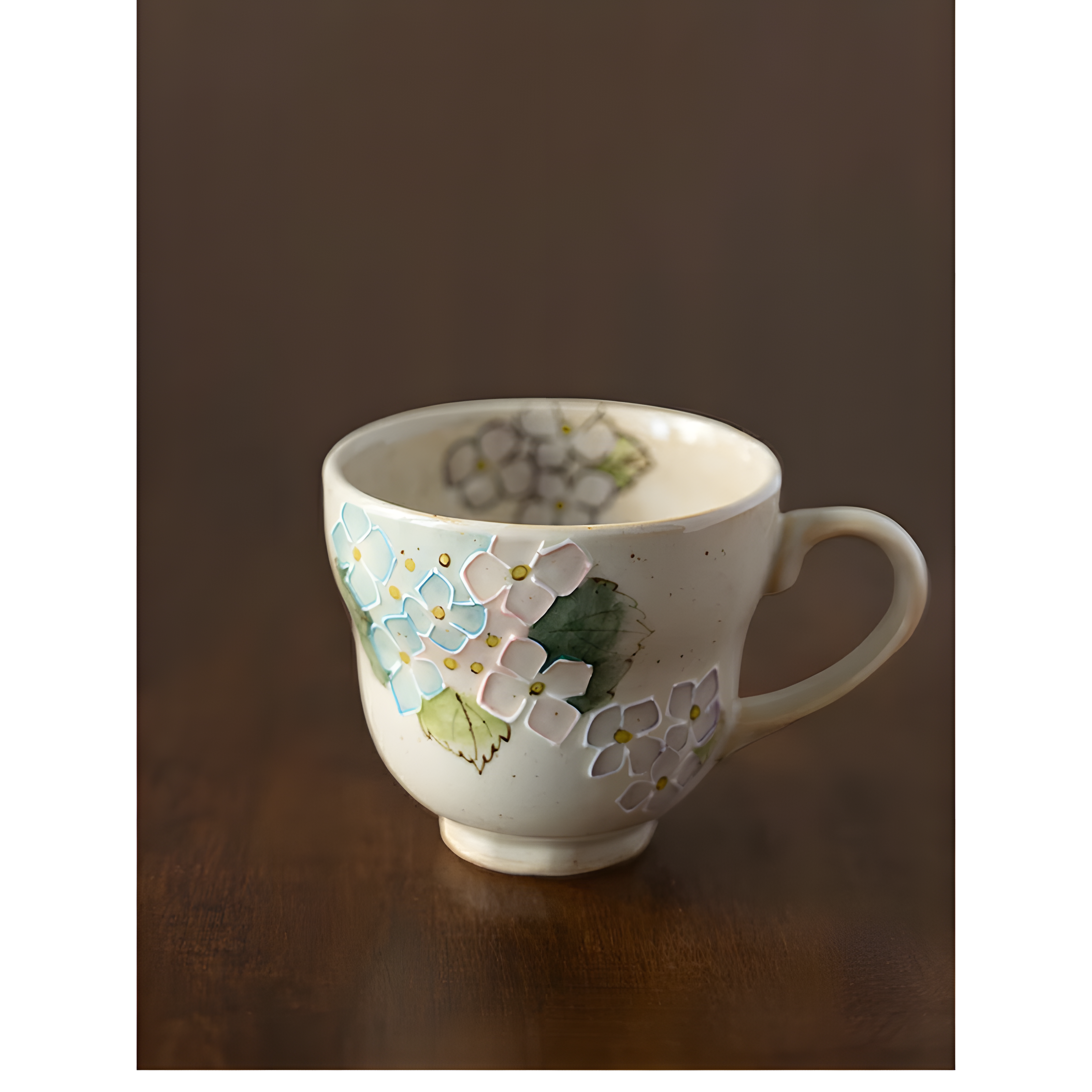 Arita Ware Mug - Hydrangea Design / 有田焼 マグカップ 紫陽花デザイン