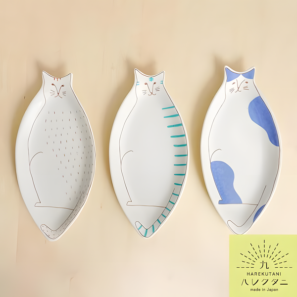 HAREKUTANI Cat Large Plate – Large Japanese Ceramic Serving Dish / HAREKUTANI 猫 大皿 九谷焼 盛り皿