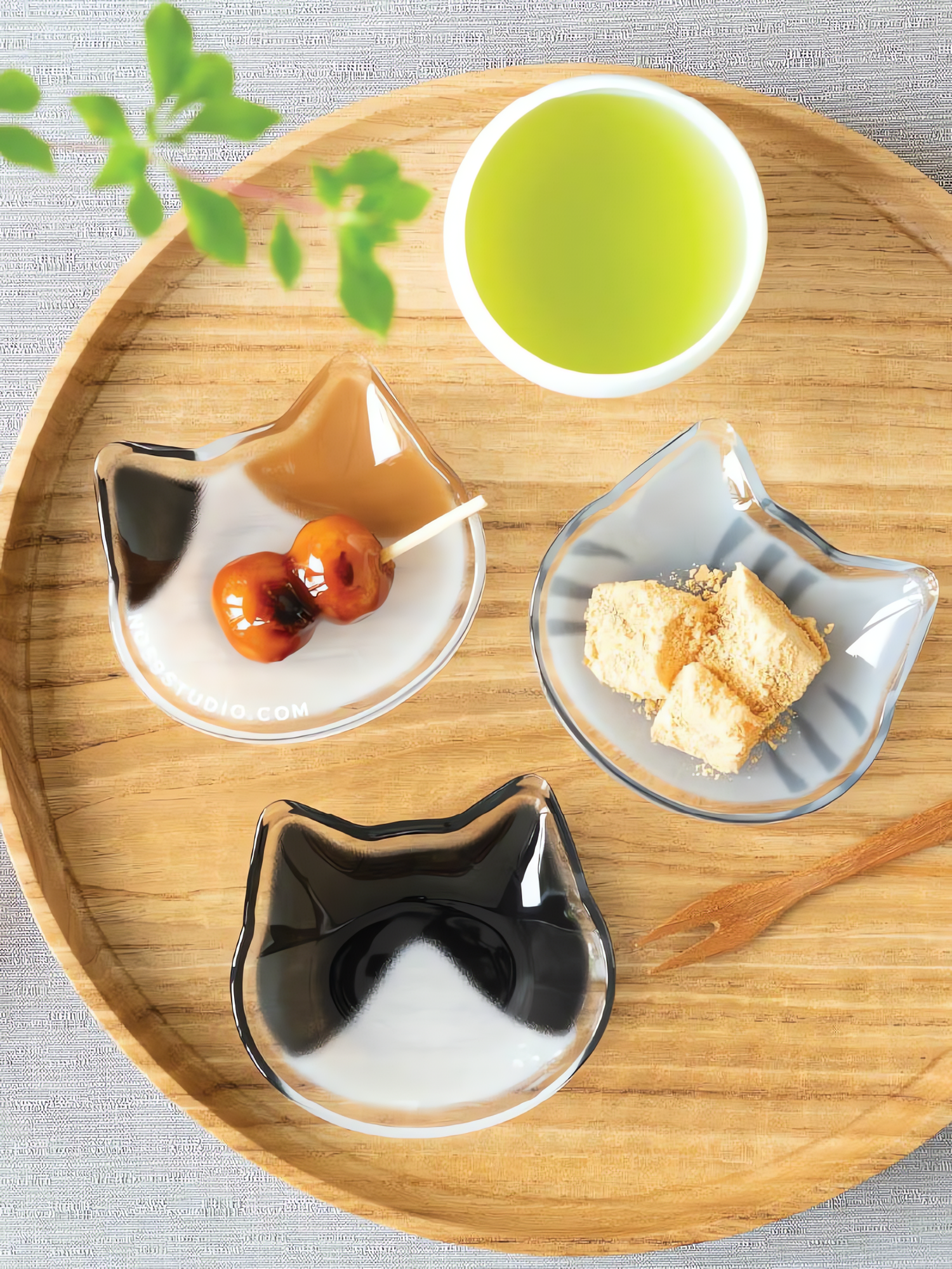 Small Plate Mamesara coconeco Made in Japan - handmade Japanese ceramic